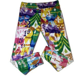 Disney Parks its a Small World  Leggings Size 1X New